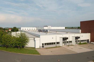 Moderne Produktions- und Lagerhalle mit Rampenanlage im Gewerbestandort "Alte Ziegelei" Sömmerda