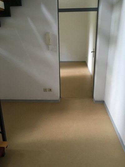 2-Raum-Maisonettewohnung - WBS erforderlich!  (ME13)