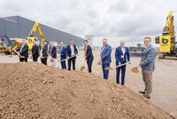 Spatenstich für das N3-Logistikzentrum am Erfurter Kreuz.