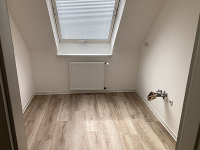 3-Raum-Wohnung im Dachgeschoss (ME 07) - WBS erforderlich!