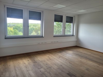 Moderne Bürofläche im Gewerbepark "Südstraße 15"
