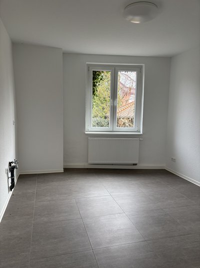 Werkstatt mit Lagerhalle und Büro im Gewerbegebiet Arnstadt/Rudisleben zu vermieten
