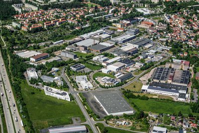 Industriehalle im Industriepark Tridelta Hermsdorf am "Hermsdorfer Kreuz"