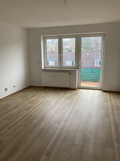 Wohnen im Dachgeschoss mit Balkon (ME22)