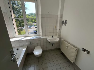 2-Raum-Maisonettewohnung - WBS erforderlich!  (ME13)