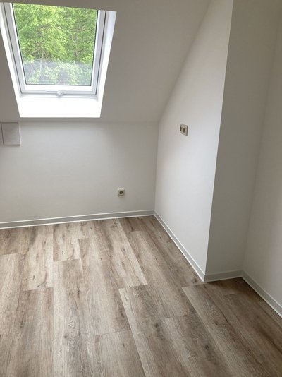 [RESERVIERT] 2-Raum-Wohnung im Dachgeschoss Nr. 28 (WBS erforderlich!)