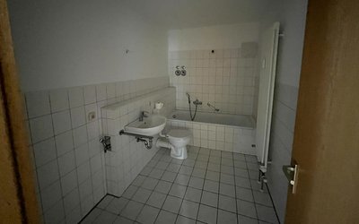 2-Raum-Wohnung im 2. OGR (Whg. 22) - WBS erforderlich!