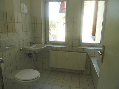 Schöne Drei-Raum-Wohnung im Reuß-Park   (ME B1.10)