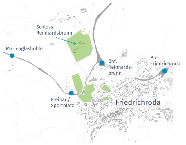 Lageplan von Friedrichroda mit eingezeichneten wichtigen Orten, inklusive historischem Bahnhof und dem Schloss Reinhardsbrunn