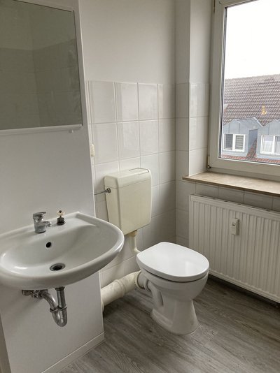 Wohnen im Dachgeschoss mit Balkon (ME22)