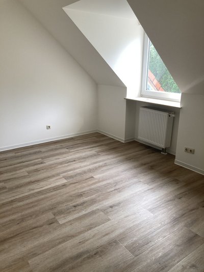 [RESERVIERT] 2-Raum-Wohnung im Dachgeschoss Nr. 28 (WBS erforderlich!)
