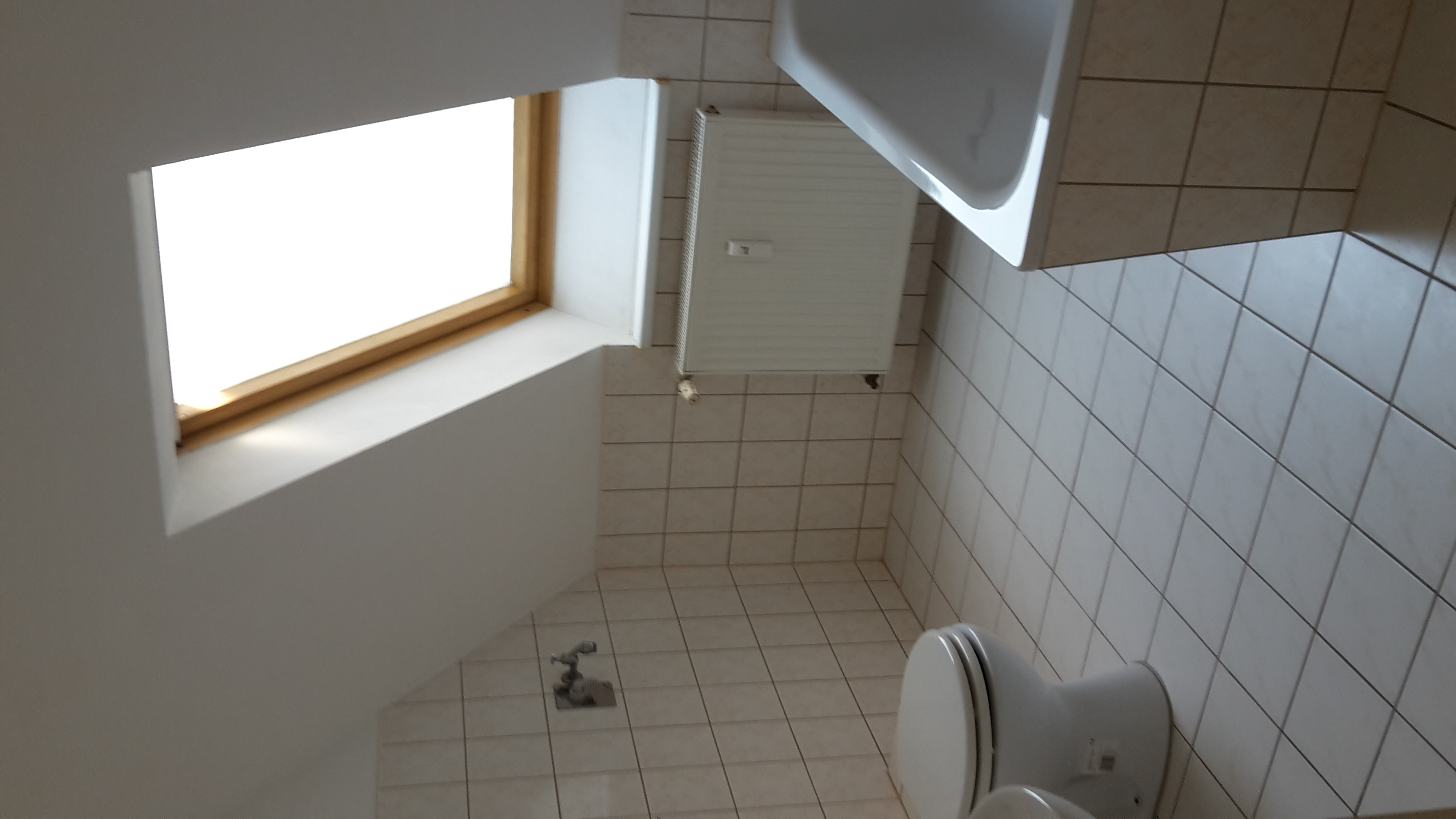 Ansicht Waltershausen, Korbacher Straße 4, 3-Raum-Wohnung im Dachgeschoss (ME 07) - WBS erforderlich!