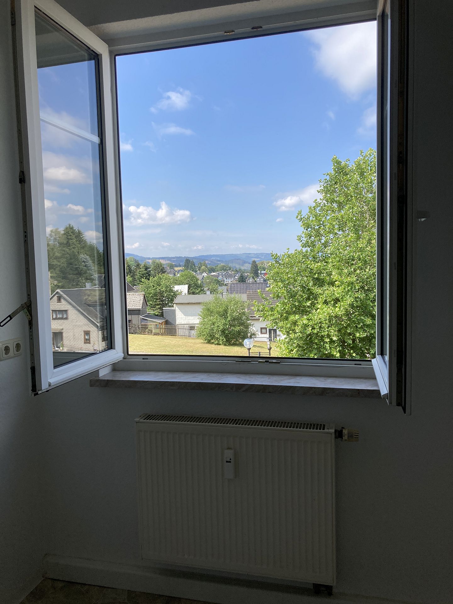 Ansicht Ausblick Küche, Meuselbach, Hauptstraße 59 EG ME02