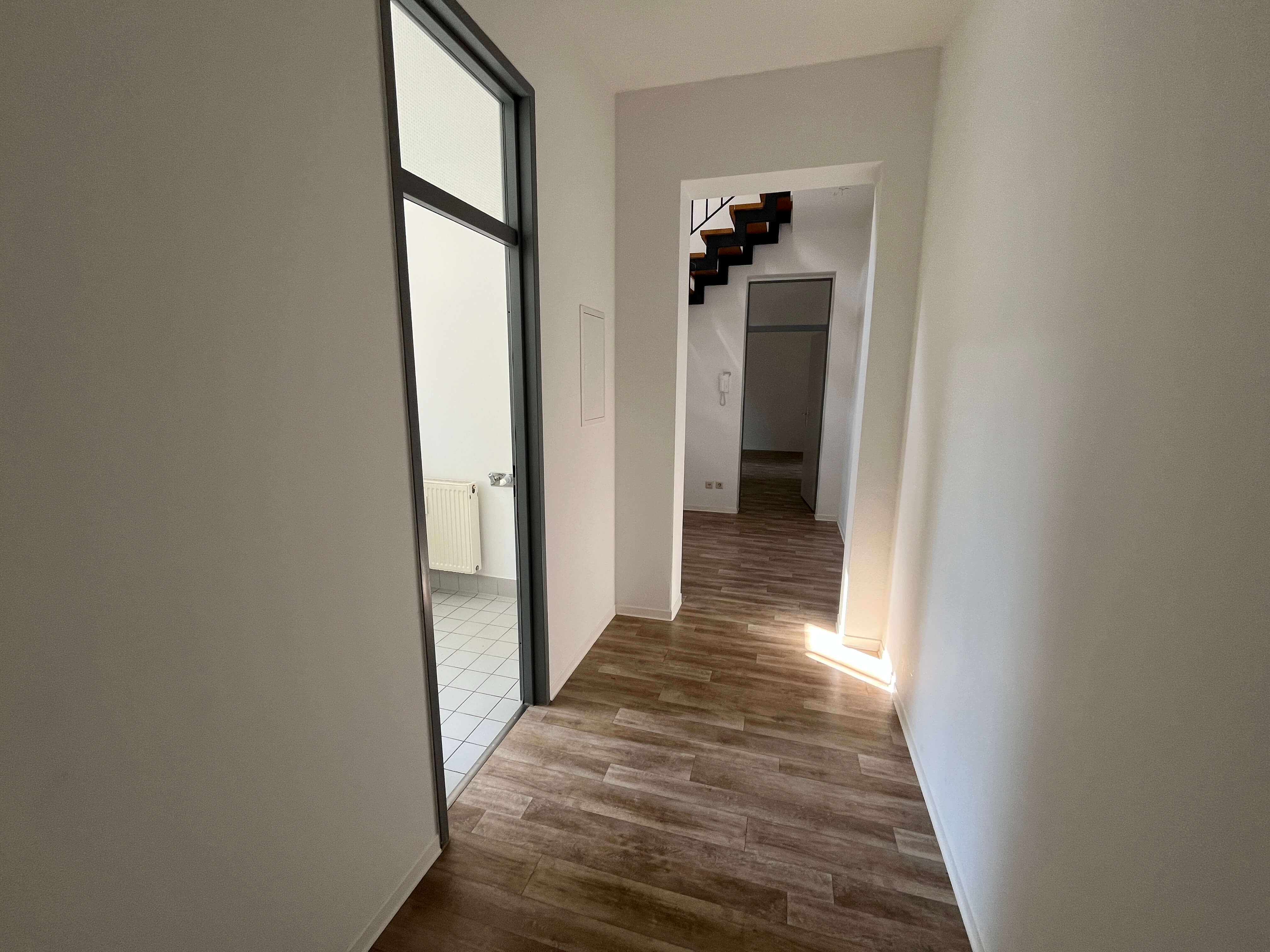 2-Raum-Maisonettewohnung - WBS erforderlich!  (ME13)