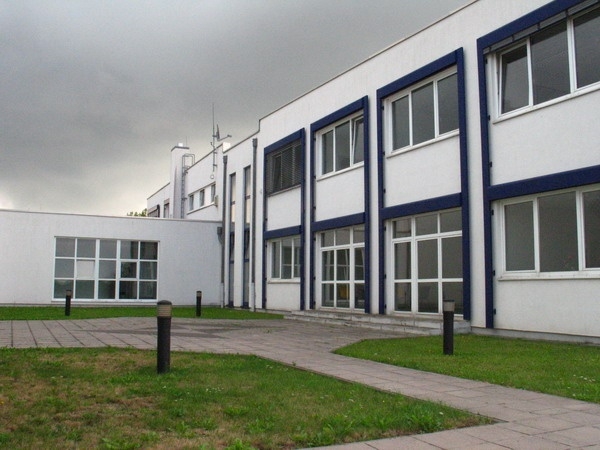 Außenansicht Gebäude im Industriegebiet Eisenach-Kindel
