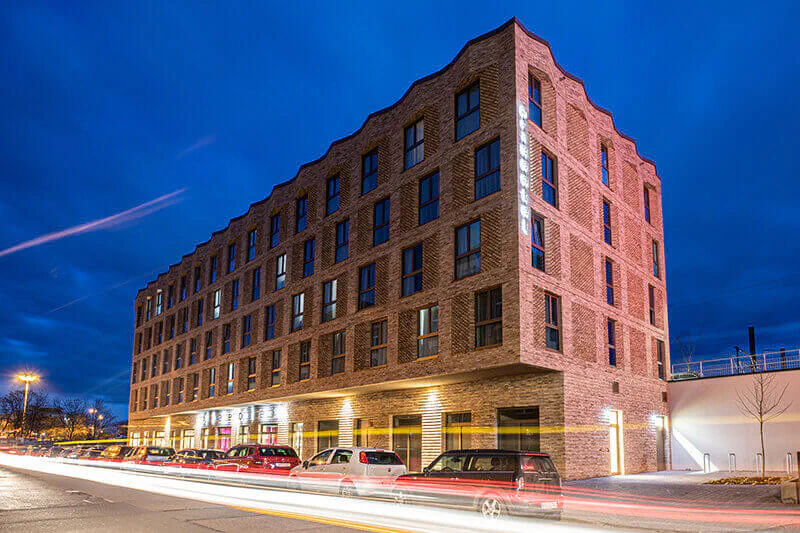 Das neue prizeotel befindet sich in unmittelbarer Nähe zum Erfurter Hauptbahnhof. Bildquelle: www.prizeotel.com
