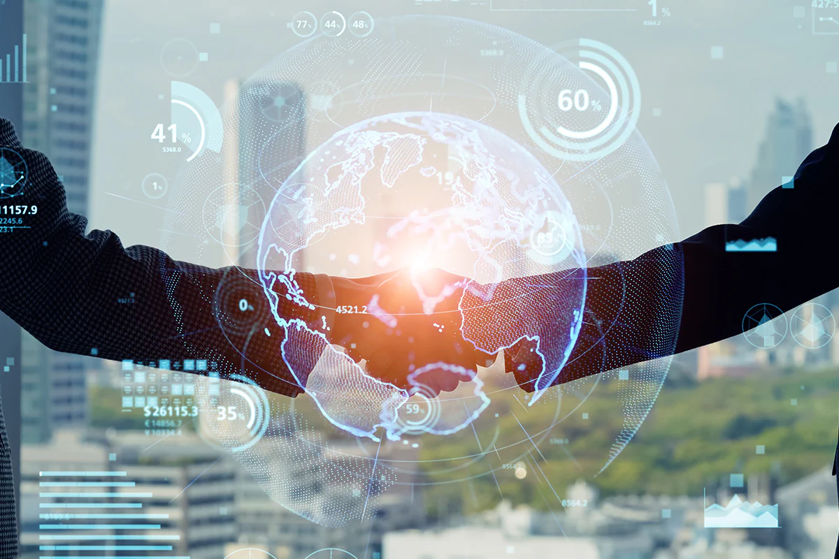 Illustration eines globalen Business‑Netzwerks: Weltkarte im Hintergrund, überlagert mit vernetzten Linien, Knotenpunkten und Symbolen. Darstellung der globalen Zusammenarbeit und der Ziele für nachhaltige Entwicklung (SDGs) in einem modernen, technologischen Look.