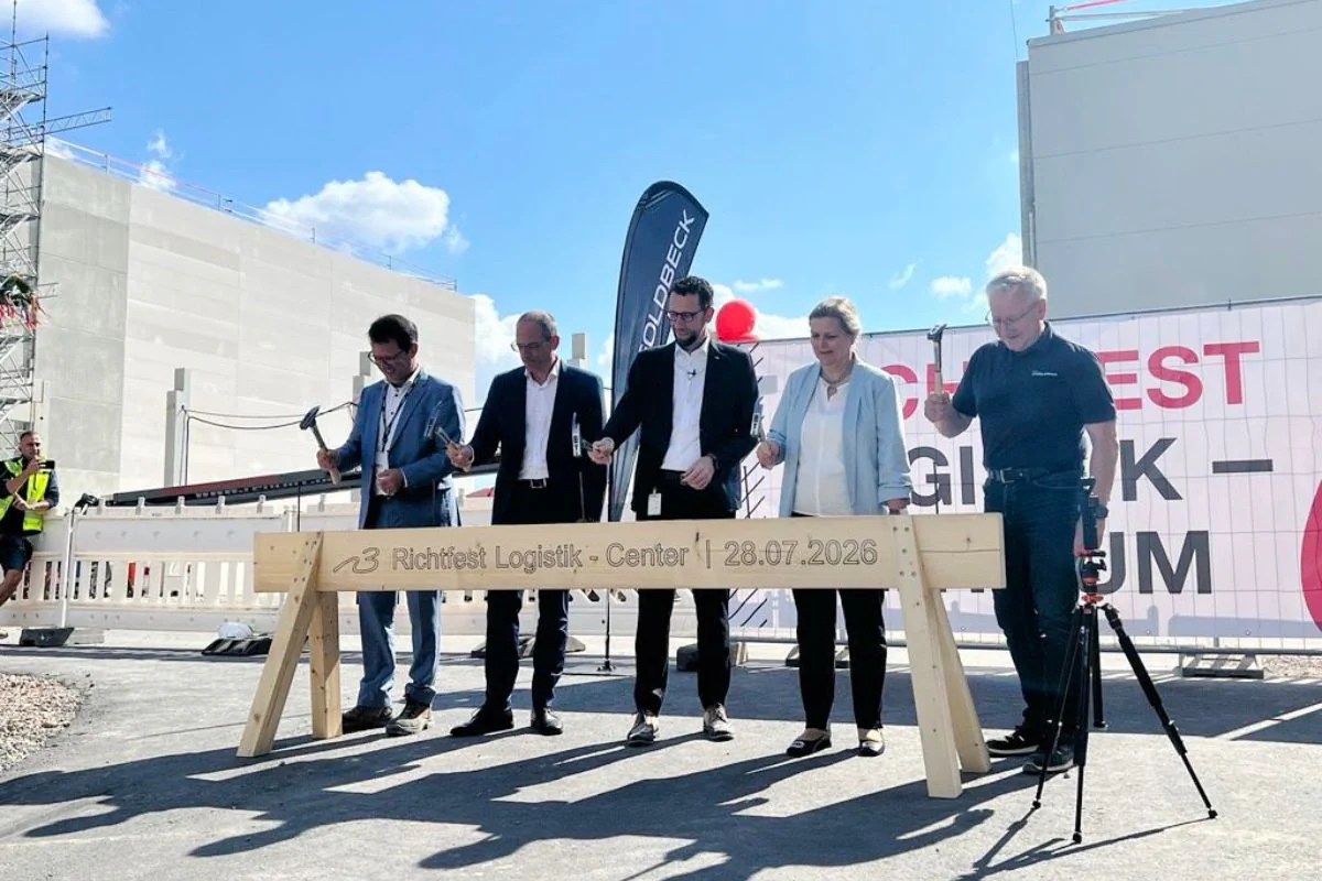 News: Richtfest für neues Logistikzentrum bei N3 in Arnstadt